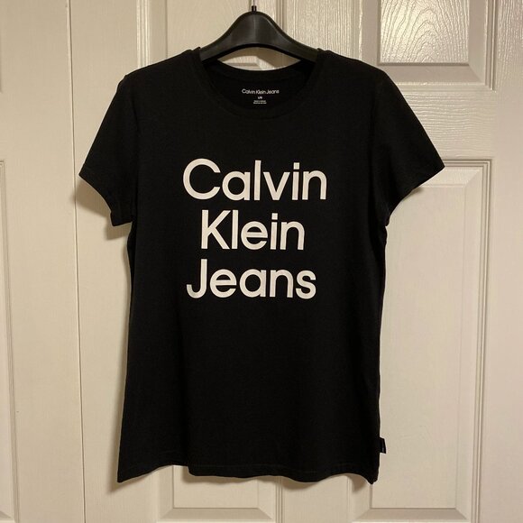 Calvin Klein Women's T-Shirt - Large - Picture 1 of 4